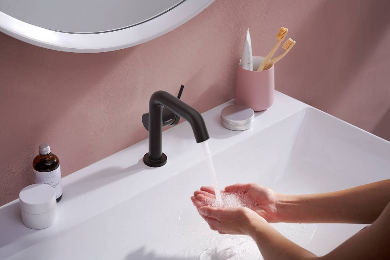 Смеситель для раковины Hansgrohe Tecturis S 73320670 черный матовый