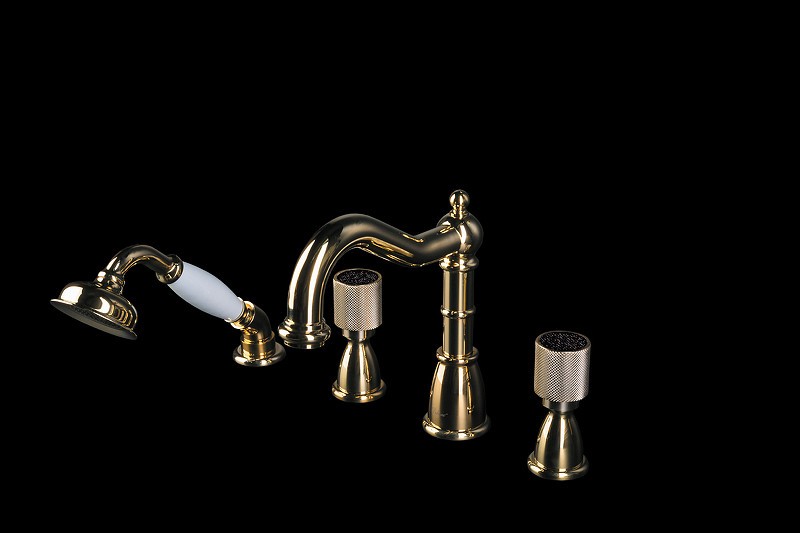 Смеситель на борт ванны Boheme Royal Cristal 395-Royal/CRST black