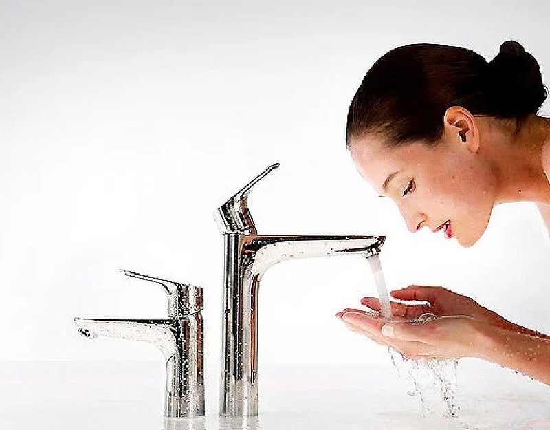 Смеситель для раковины Hansgrohe Focus 31518000 Хром