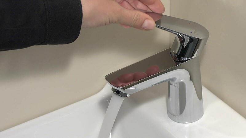 Смеситель для раковины Hansgrohe Talis E 71700000 Хром