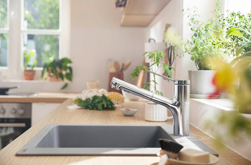 Смеситель для кухни Hansgrohe Zesis M33 2jet sBox lite 74803000 Хром