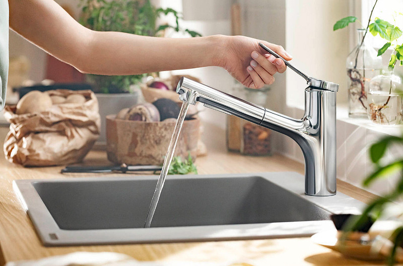 Смеситель для кухни Hansgrohe Zesis M33 2jet sBox lite 74803000 Хром