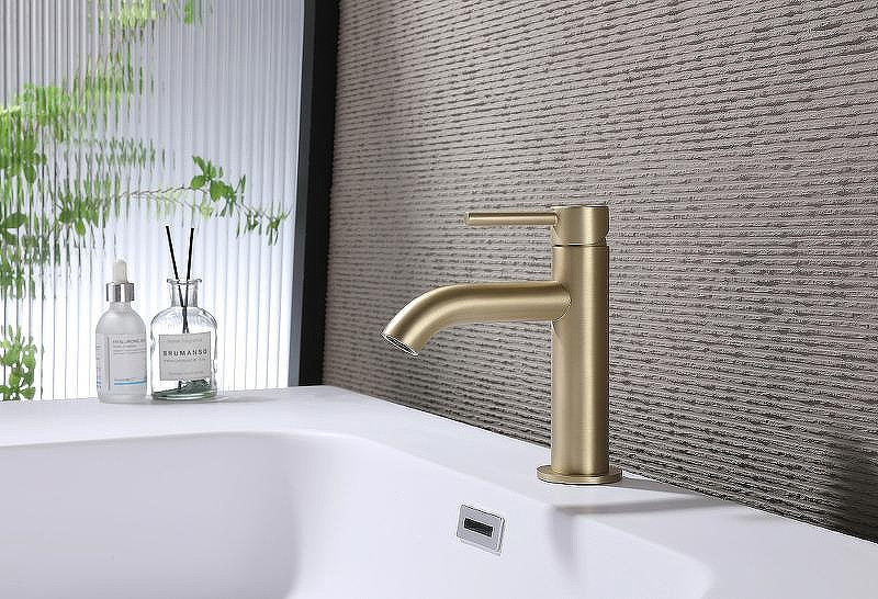 Смеситель для раковины Abber Wasser Kreis AF8110G Золото матовое