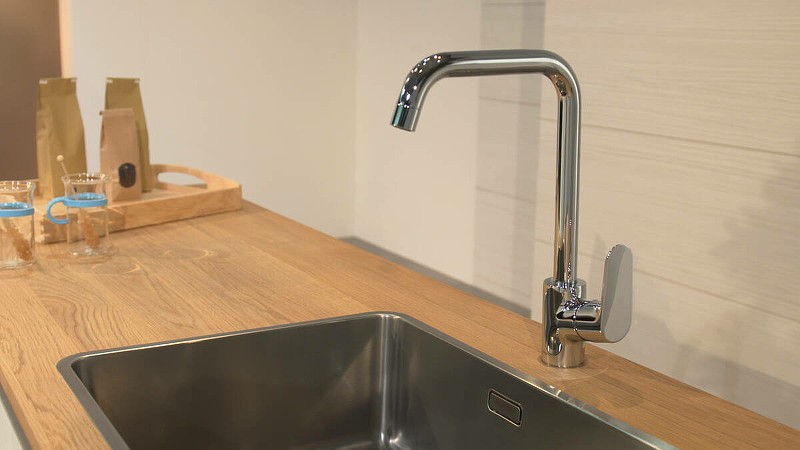 Смеситель для кухни Hansgrohe Focus E2 31820000 Хром