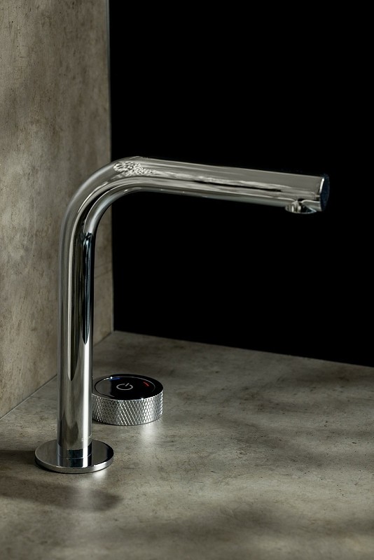 Смеситель для раковины Boheme Tech 158-CR