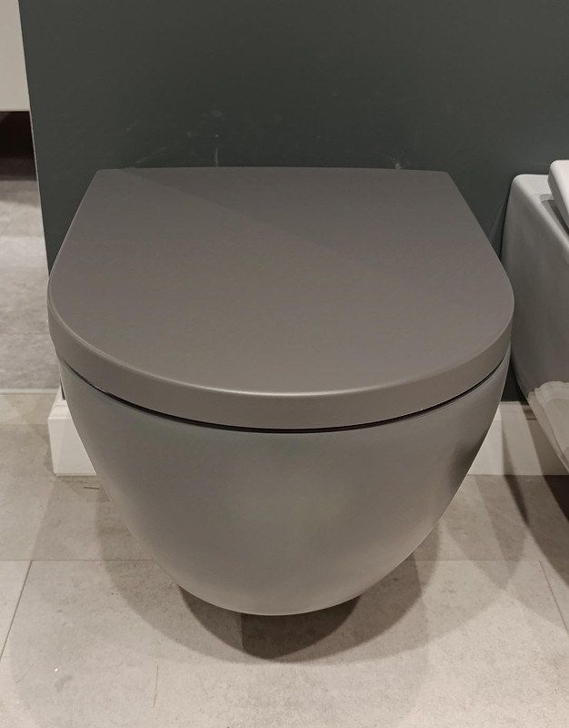 Унитаз Villeroy&Boch Subway 2.0 5614R0I4 подвесной цвет Graphite без сиденья