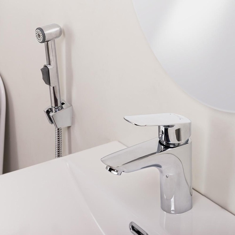 Смеситель для раковины BelBagno Due DUE-LVM/HGN-CRM-W0 с гигиеническим душем