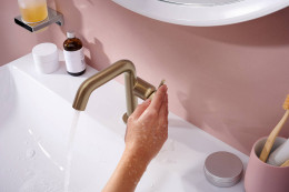 Смеситель для раковины Hansgrohe Tecturis S 73320140 Шлифованная бронза